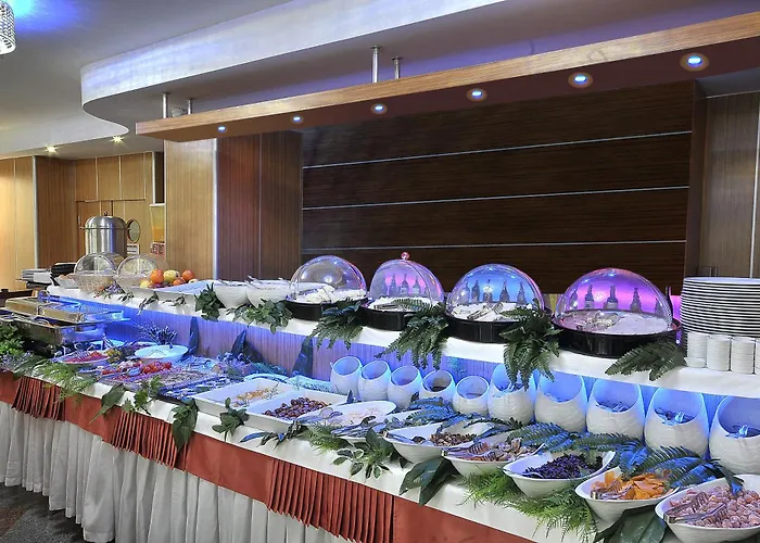 Rhiss Hotel Bostanci