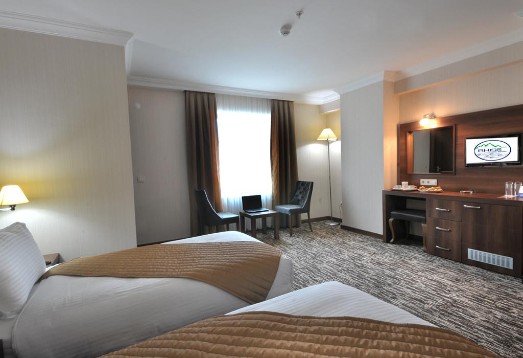 Rhiss Bostanci Hotel Stambuł