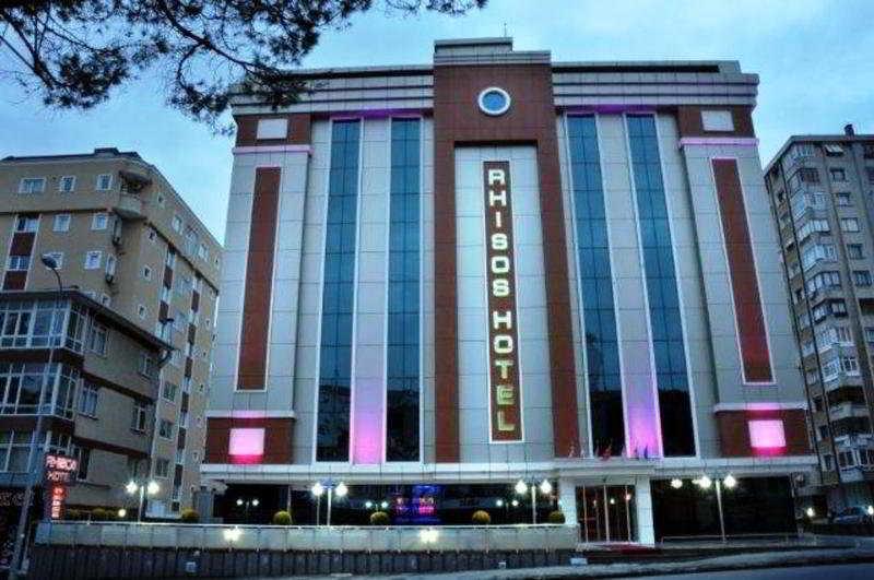 Rhiss Bostanci Отель