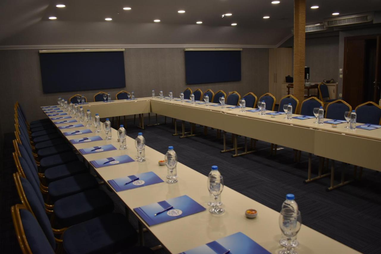 Rhiss Bostanci 4* Стамбул